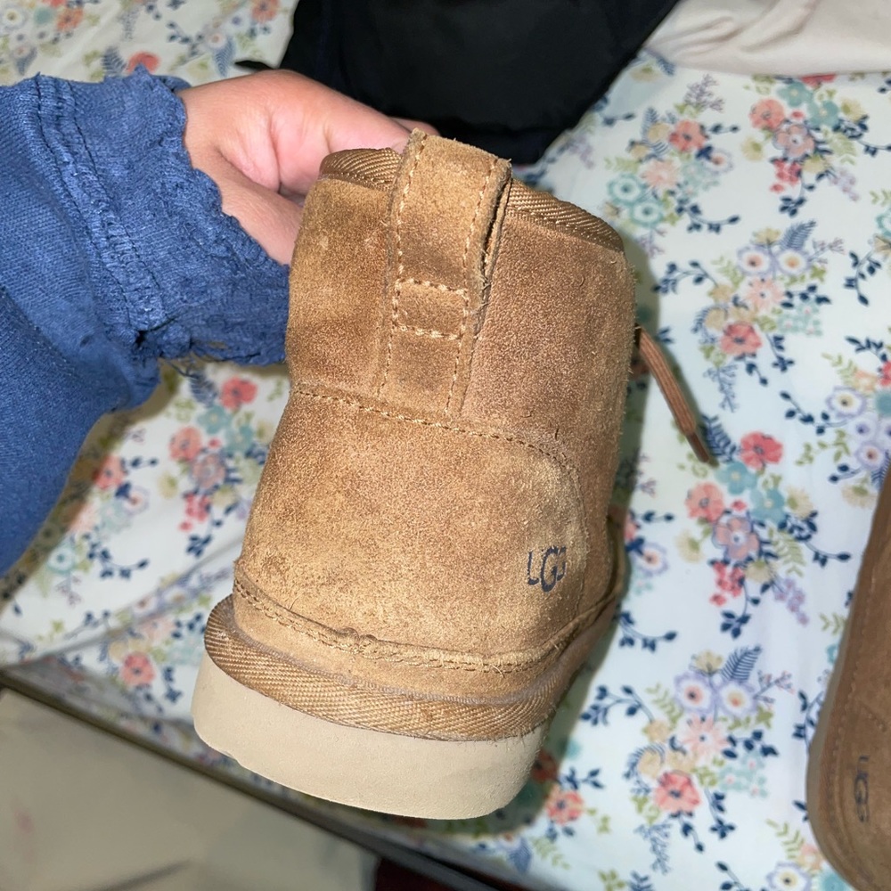 Ugg Boy Boots
